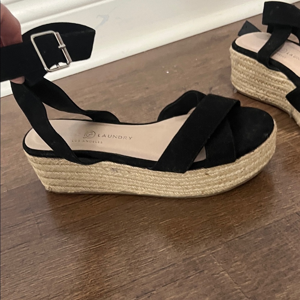 Chinese Laundry Black and Tan Espadrille Wedges